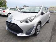2018 TOYOTA AQUA