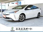 2020 TOYOTA PRIUS
