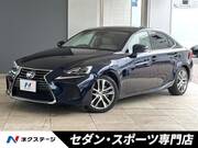 2017 LEXUS IS