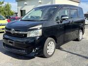 2009 TOYOTA VOXY