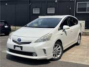 2012 TOYOTA PRIUS ALPHA