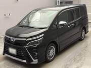 2021 TOYOTA VOXY
