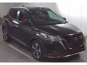 2021 NISSAN KICKS
