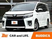 2016 TOYOTA VOXY