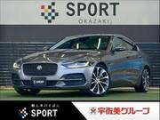 2019 JAGUAR XE