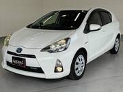 2013 TOYOTA AQUA