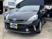 2013 TOYOTA PRIUS ALPHA
