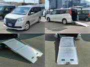 2015 TOYOTA NOAH
