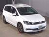 VOLKSWAGEN GOLF TOURAN