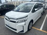 2019 TOYOTA VOXY