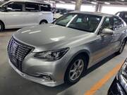 2017 TOYOTA CROWN HYBRID