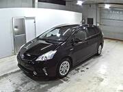 2013 TOYOTA PRIUS ALPHA S