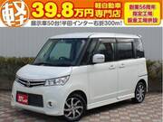 2012 NISSAN ROOX