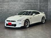 2023 NISSAN GT-R