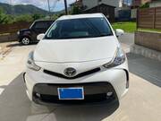 2017 TOYOTA PRIUS ALPHA G