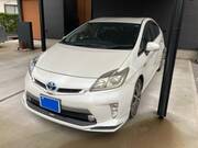 2012 TOYOTA PRIUS PHV