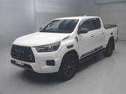 2023 TOYOTA HILUX