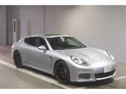 2013 PORSCHE PANAMERA