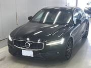 2019 VOLVO S60