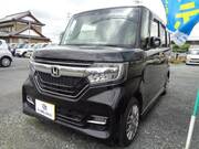 2017 HONDA N-BOX CUSTOM