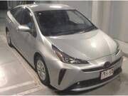 2019 TOYOTA PRIUS S