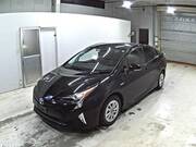2017 TOYOTA PRIUS S