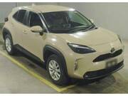 2022 TOYOTA YARIS CROSS