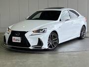 2017 LEXUS IS