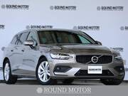 2021 VOLVO V60