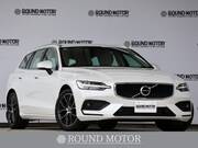 2019 VOLVO V60