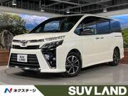 2018 TOYOTA VOXY