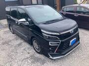 2019 TOYOTA VOXY
