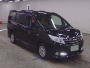 2017 TOYOTA NOAH