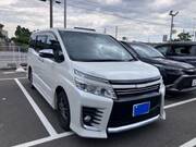 2015 TOYOTA VOXY
