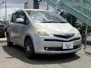 2005 TOYOTA RACTIS X
