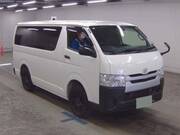 2019 TOYOTA HIACE VAN