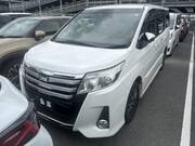 2014 TOYOTA NOAH
