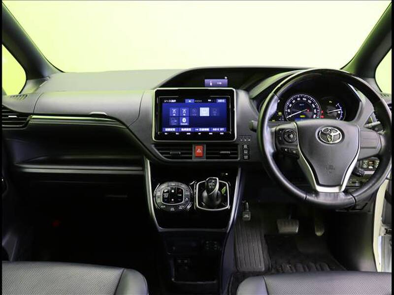 2019 TOYOTA ESQUIRE for sale - photo 4