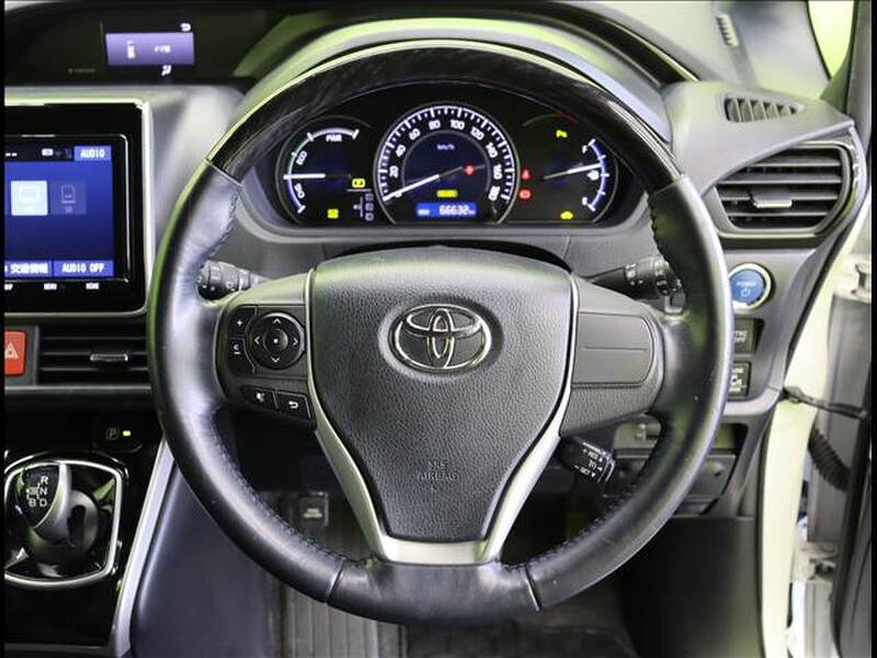 2019 TOYOTA ESQUIRE for sale - photo 10