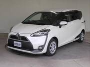 2017 TOYOTA SIENTA