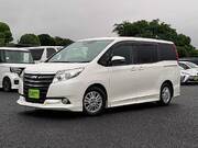 2016 TOYOTA NOAH