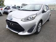 2021 TOYOTA AQUA