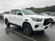 2023 TOYOTA HILUX