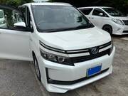 2014 TOYOTA VOXY