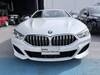BMW 8 SERIES