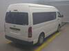TOYOTA HIACE COMMUTER