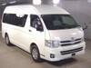 TOYOTA HIACE COMMUTER