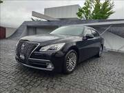 2013 TOYOTA CROWN
