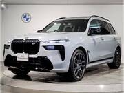 2023 BMW X7