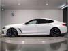 BMW 8 SERIES